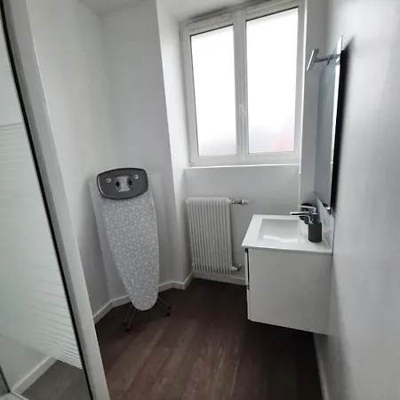 4 Ideal Travailleurs Et Familles Διαμέρισμα