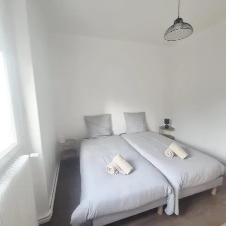 4 Ideal Travailleurs Et Familles Διαμέρισμα *